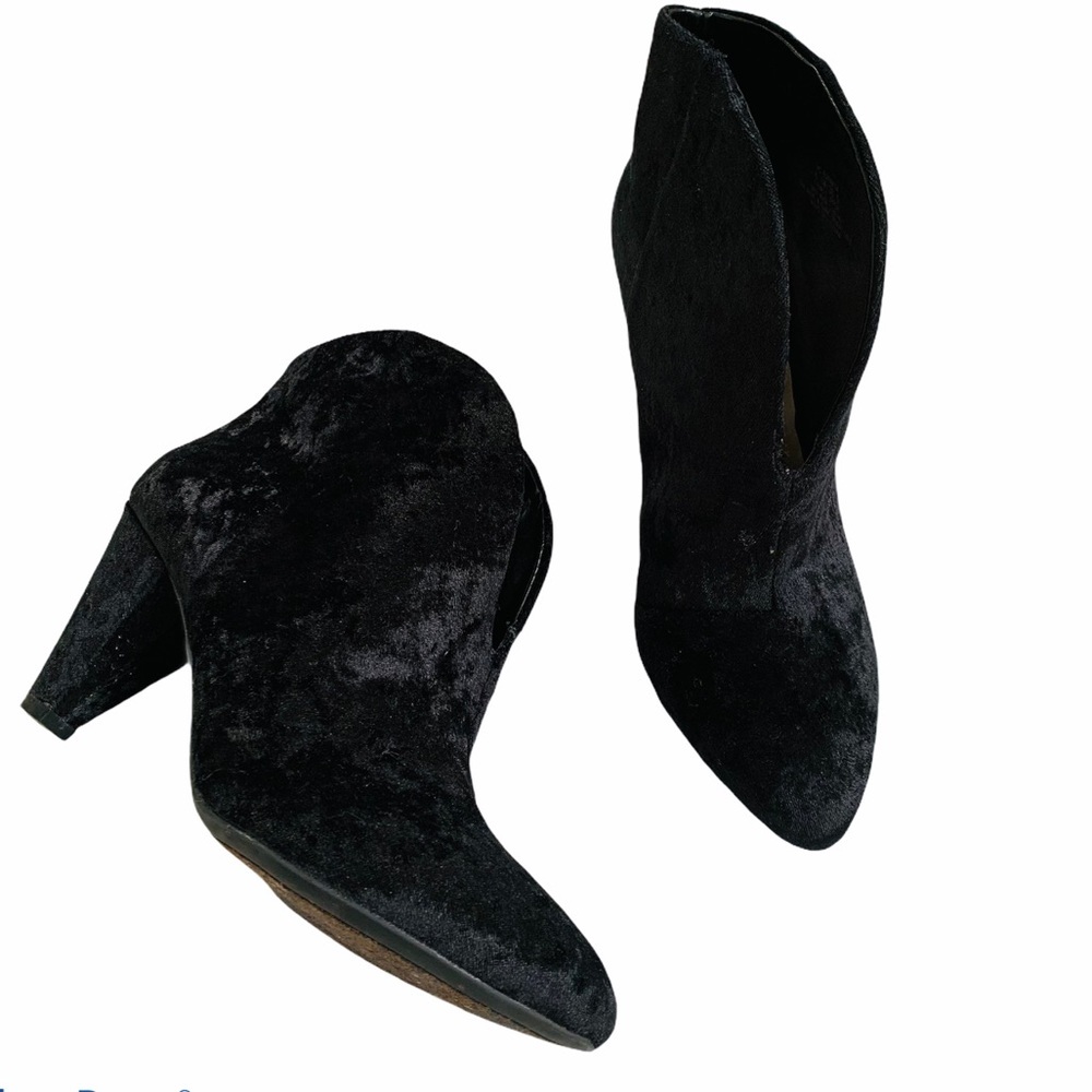 Vince Camuto Wide Calf Velvet Evanata Ankle Bootie